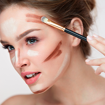 how-to-sculpt-your-face-with-highlighter-and-bronzer-ukr
